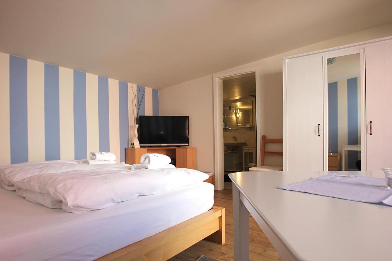 F-1016 Haus Maigloeckchen Doppelzimmer 03 Terrasse, Fruehstueck เกอเรน ภายนอก รูปภาพ